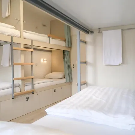ホステル Hostel Kobarid コバリード
